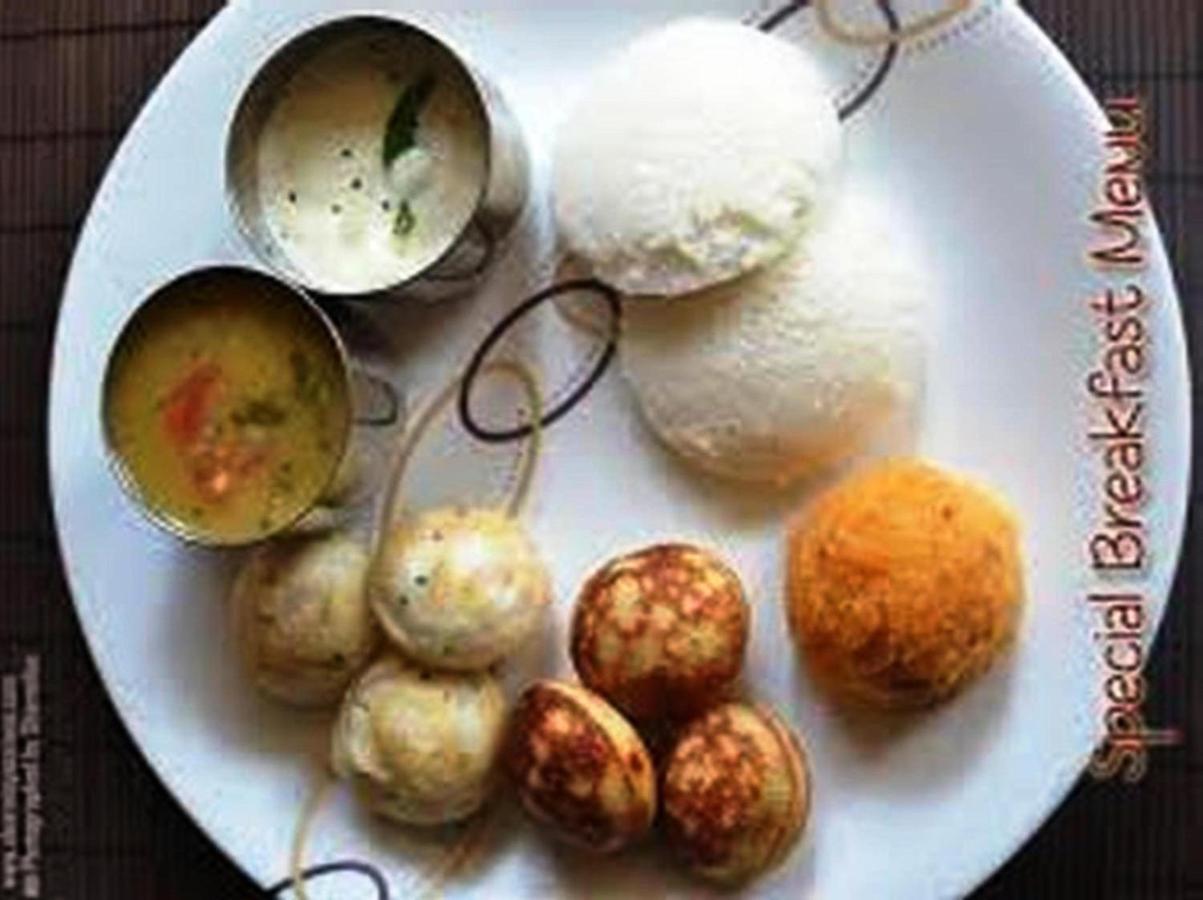 Hotel Krishna Exotica Ahmednagar Ngoại thất bức ảnh